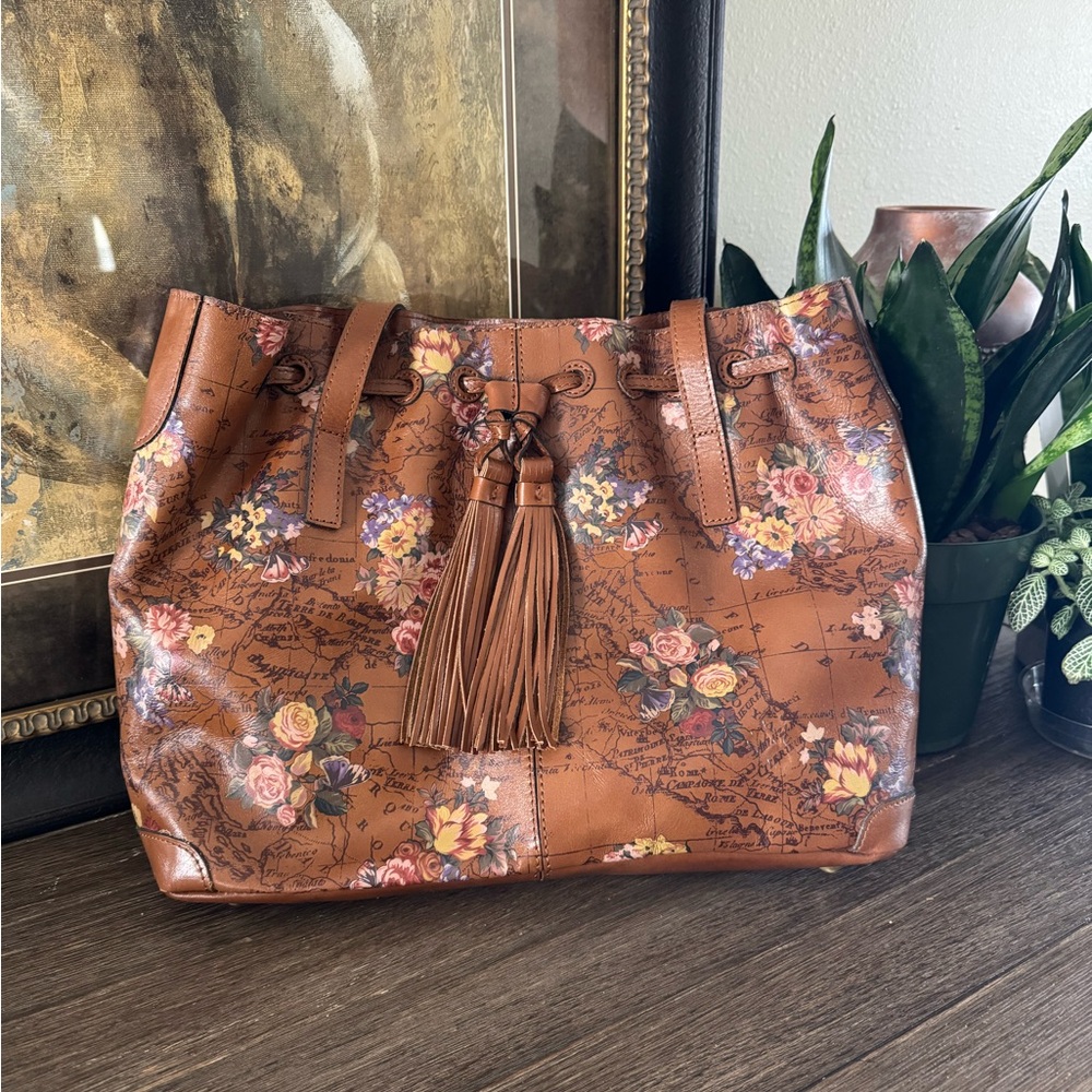 Patricia Nash Whitney Tote
